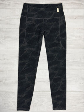 Vuori The Rise The Shine Leggings XS Black Camo High Rise Pockets